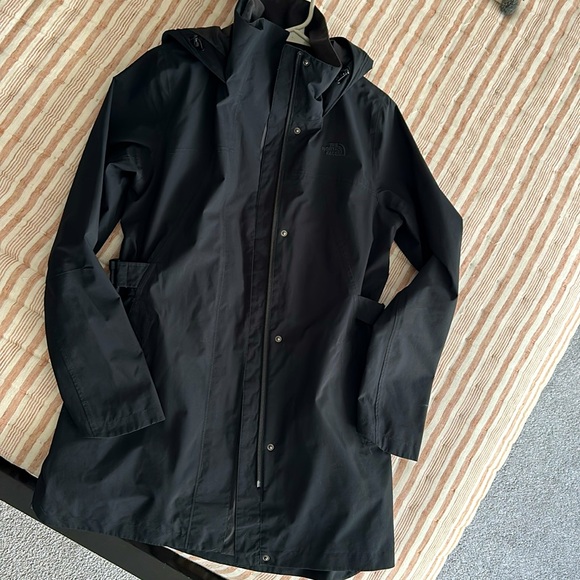 The North Face Jackets & Blazers - Women’s North Face Laney Trench II Size Medium Coat Black🖤